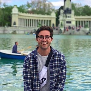 Meet your Posher, Roman